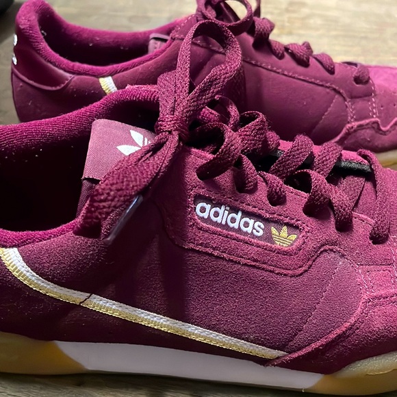 Adidas Maroon Sneakers - Picture 3 of 10